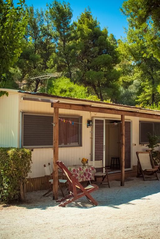 Xenicamp & Bungalows Tolo Exterior photo